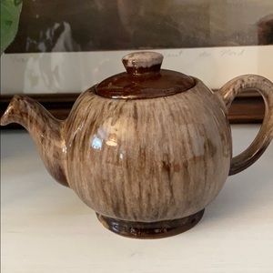 Teapot ceramic
